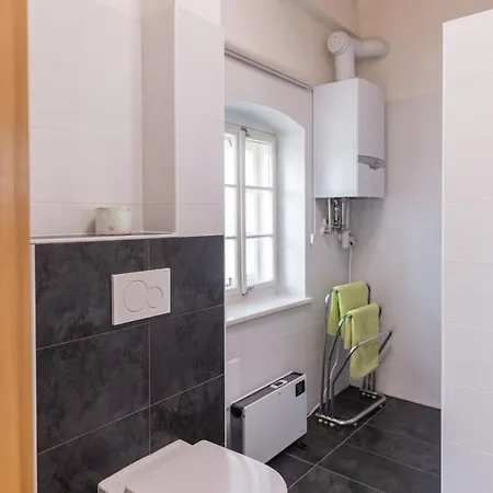 Semesterbostad Winzerhaus Roemerstrasse