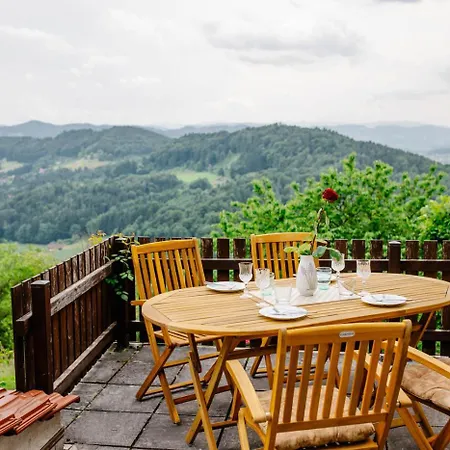 Semesterbostad Winzerhaus Roemerstrasse *