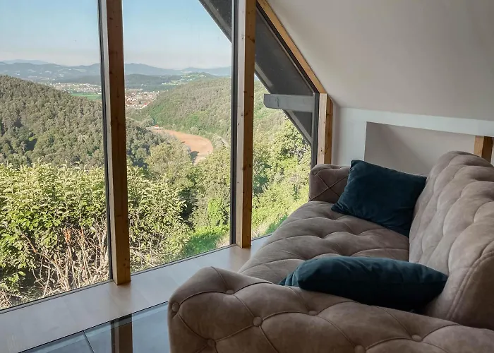 Winzerhaus Roemerstrasse Nyaraló